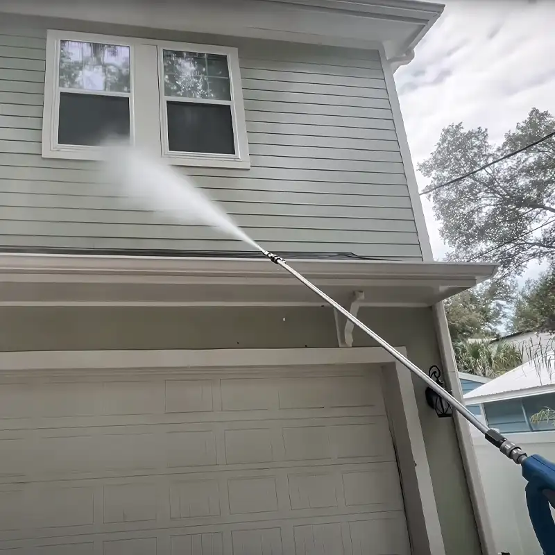 Pressure Wash House